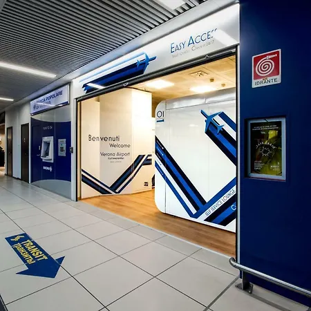 Capsule hotel Resting Pods - Zzzleepandgo Vrn Verona Airport